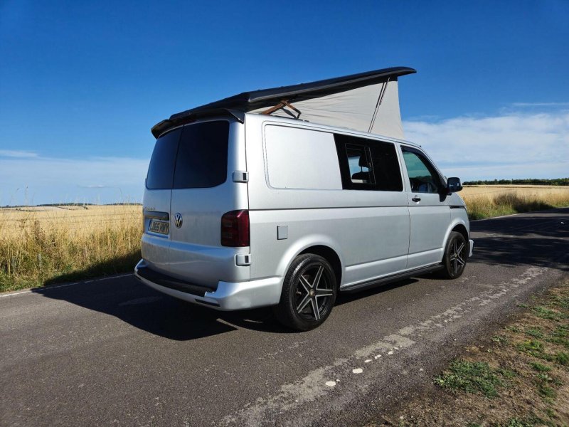 VOLKSWAGEN T6 CAMPERVAN