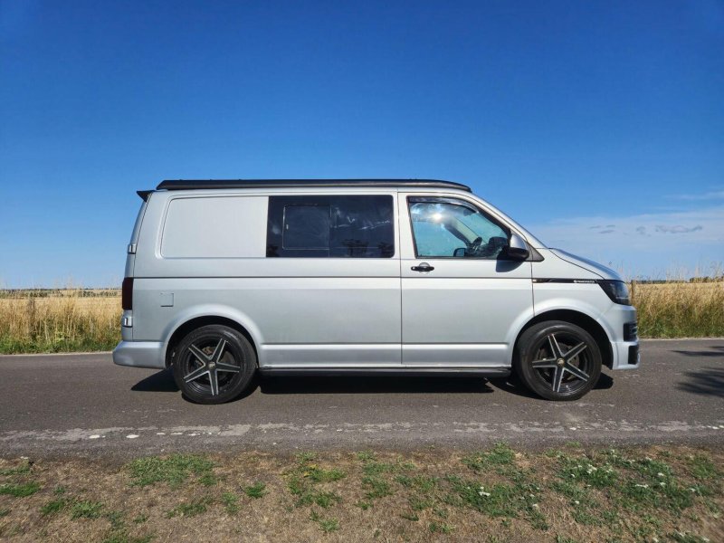VOLKSWAGEN T6 CAMPERVAN