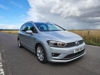 VOLKSWAGEN GOLF SV