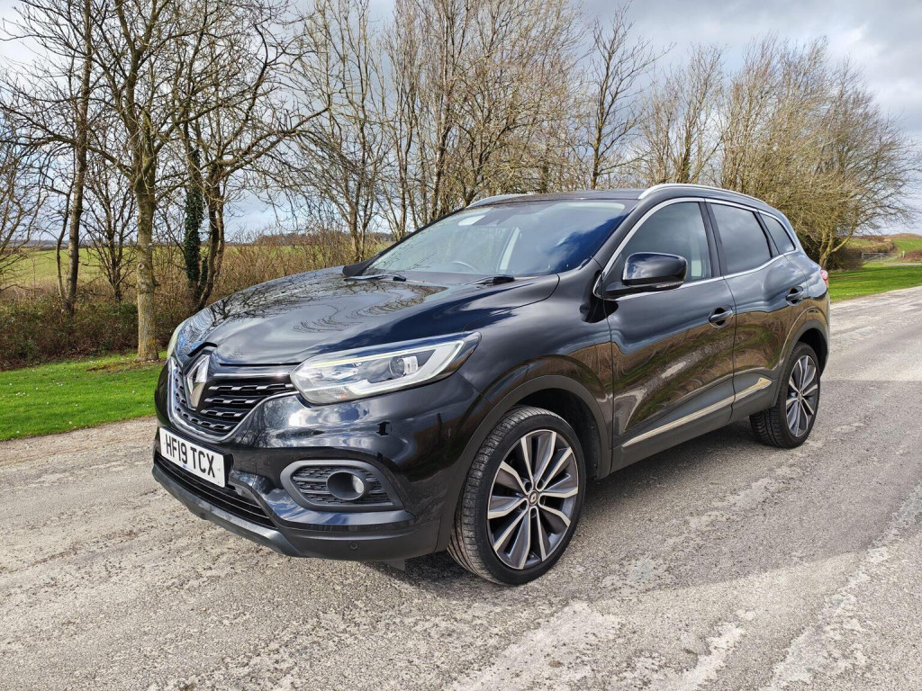 sold-used-renault-kadjar-2019-black-in-blandford-dorset-dcs-dorset